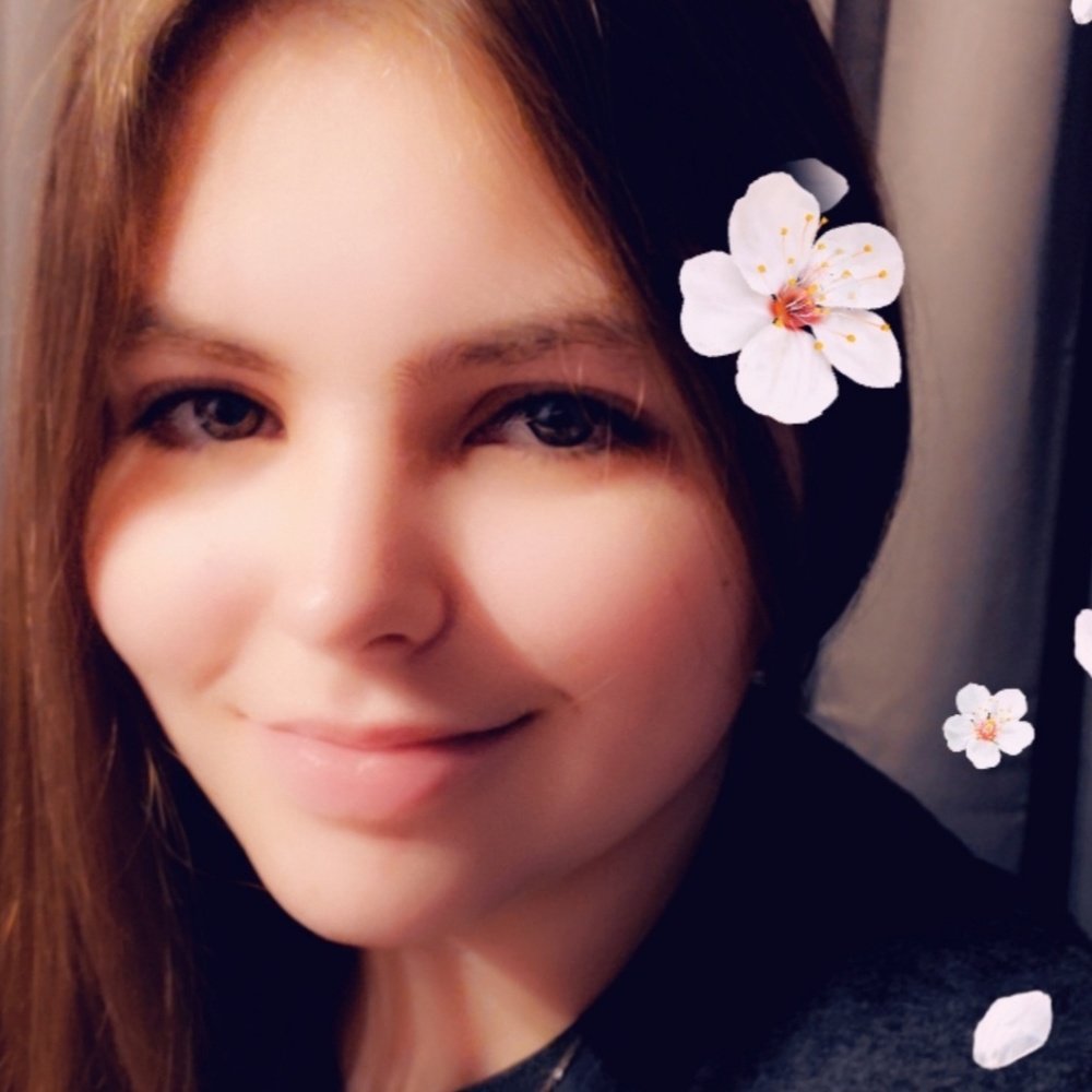 Meet your Posher, Carissa